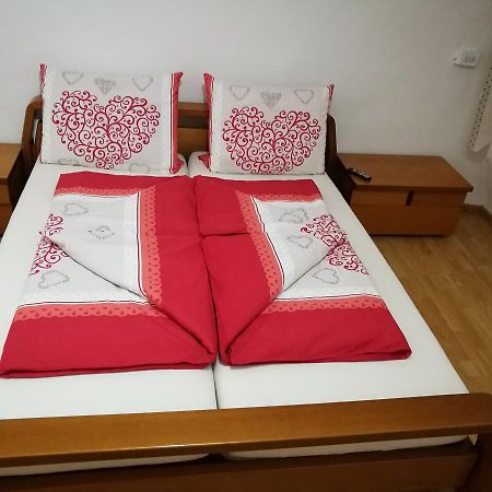Gasthof Mondschein Hotel Merano Ngoại thất bức ảnh