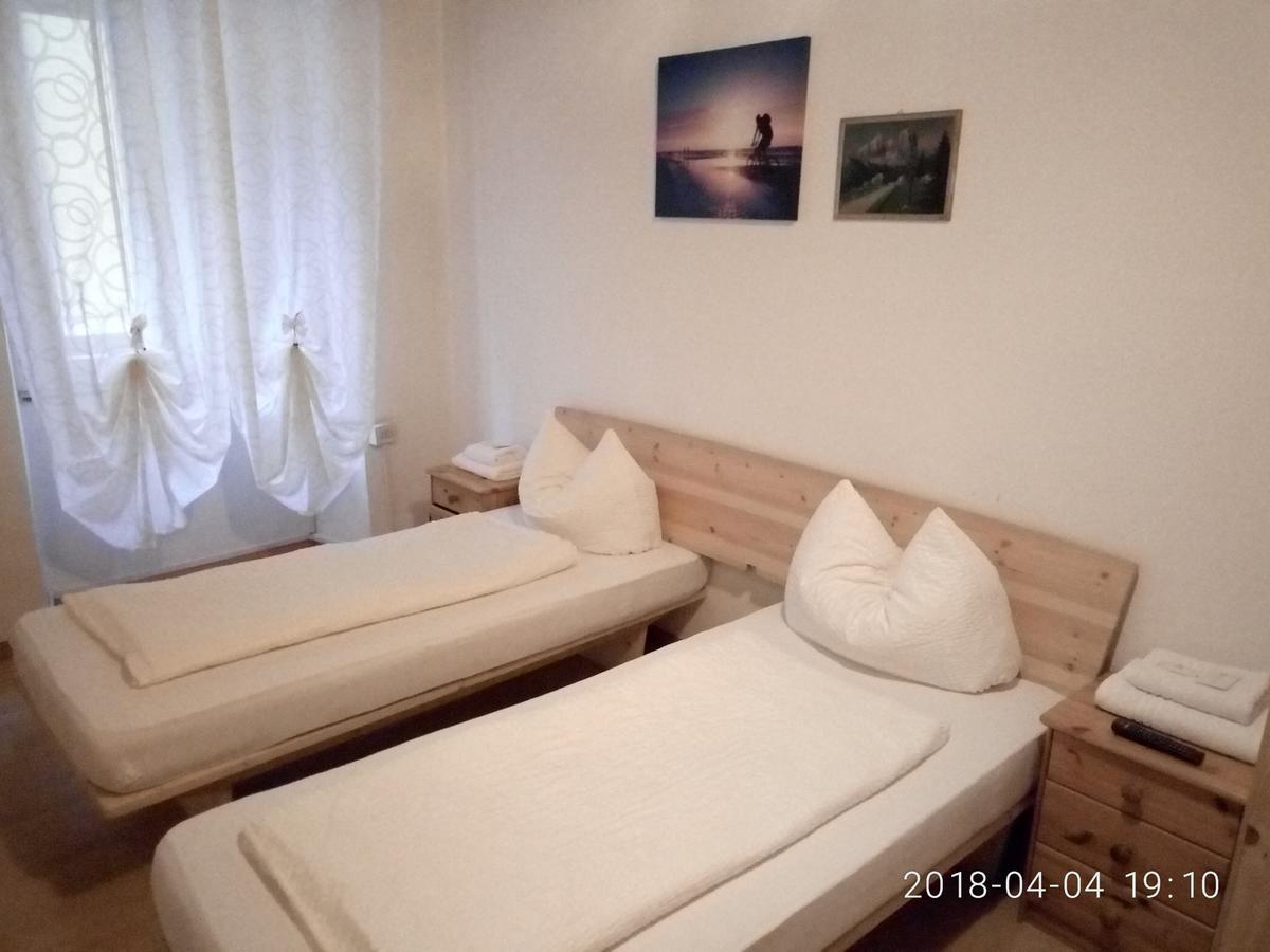 Gasthof Mondschein Hotel Merano Ngoại thất bức ảnh