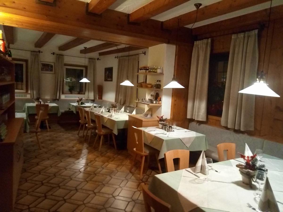 Gasthof Mondschein Hotel Merano Ngoại thất bức ảnh