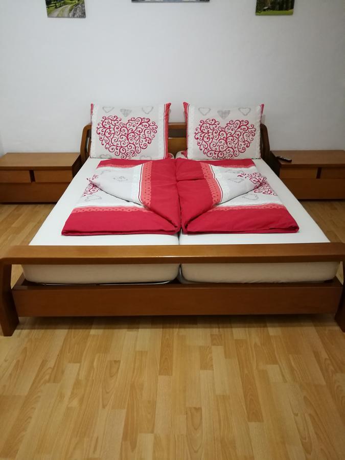 Gasthof Mondschein Hotel Merano Ngoại thất bức ảnh