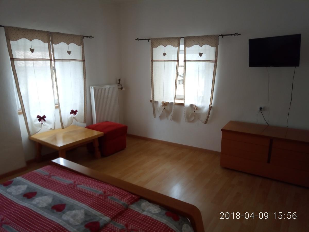 Gasthof Mondschein Hotel Merano Ngoại thất bức ảnh